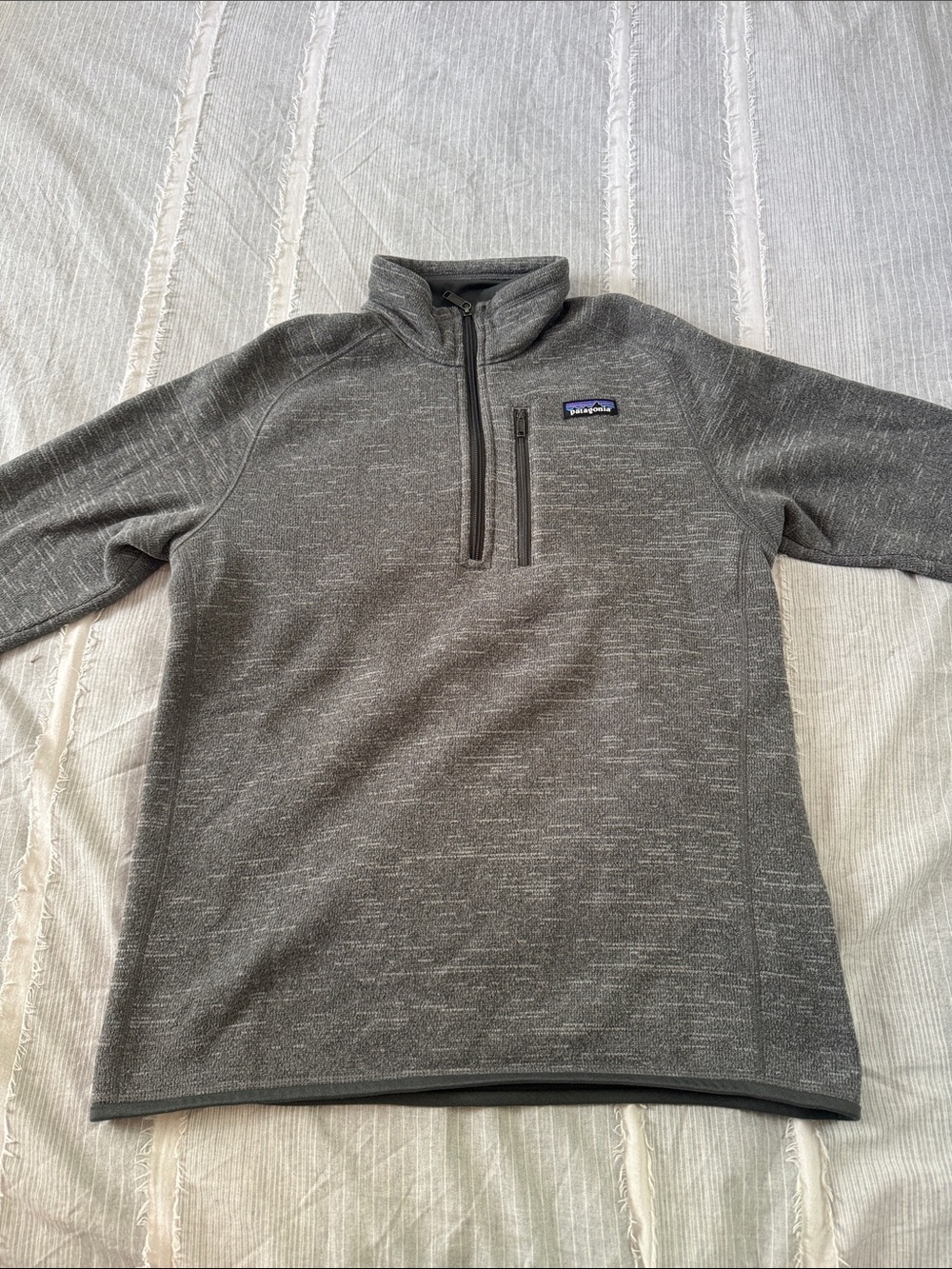 Patagonia Men’s Heather Gray Quarter-Zip Pullover